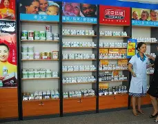 苍南最新小药店愿意套现的原因方法分析(最方便真实的苍南急用钱24小时套医保卡方法)