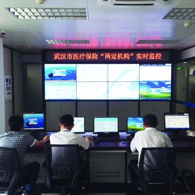 苍南最新药店3000元能套现多少方法分析(最方便真实的苍南急用钱如何提取医保卡里的钱方法)