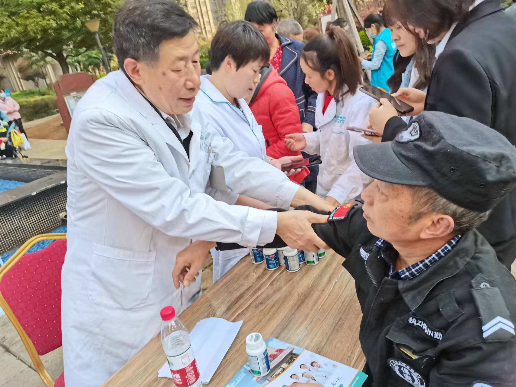 苍南最新24小时高价回收医保长沙方法分析(最方便真实的苍南长沙医废处理方法)